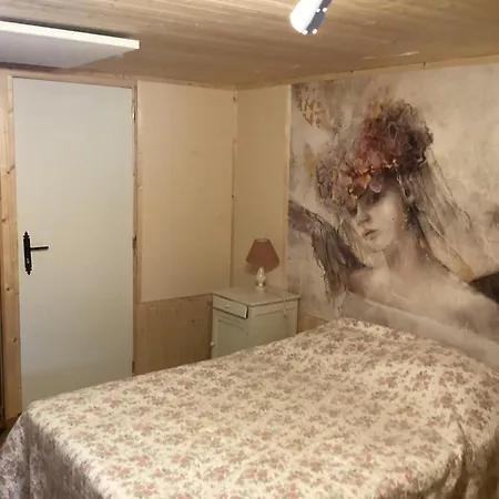 Apartment Petit Davaminne
